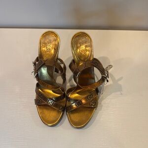 Gucci heels